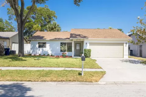 2540 Gulfbreeze Cir, Palm Harbor, FL 34683