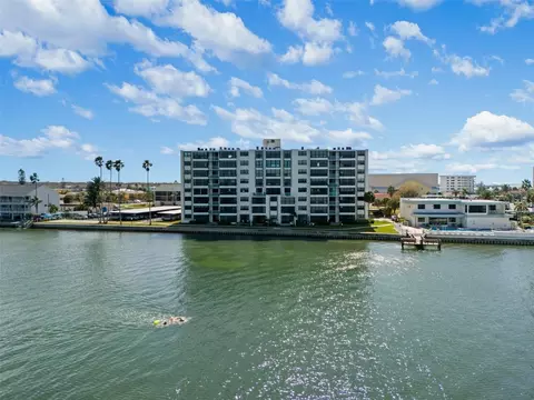 300 Woodette Dr #203, Dunedin, FL 34698
