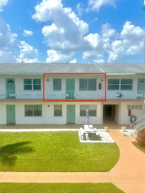 5955 18th St N #15, Saint Petersburg, FL 33714