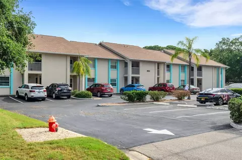 8151 Heatherwood Dr #110, Seminole, FL 33777