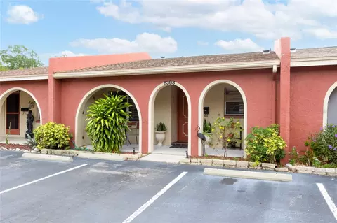 6383 Bonnie Bay Cir N, Pinellas Park, FL 33781