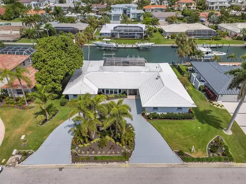 531 Chipping Ln, Longboat Key, FL 34228