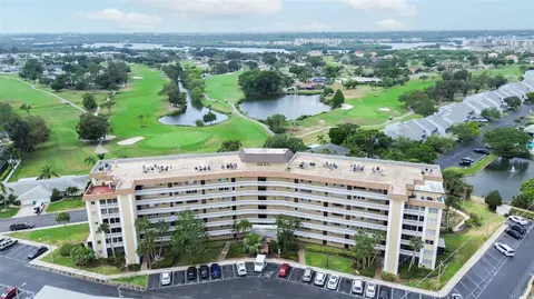 8950 Park Blvd #503, Seminole, FL 33777