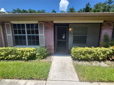 1104 Castlemay Cir, Dunedin, FL 34698