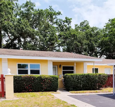 1024 De Soto Dr #2, Dunedin, FL 34698