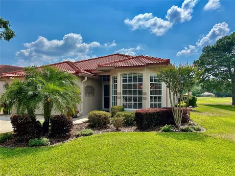 1194 Dartford Dr, Tarpon Springs, FL 34688
