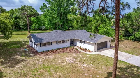 1731 Rosery Rd NE, Largo, FL 33771