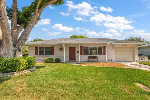 5297 35th Ter N, Saint Petersburg, FL 33710