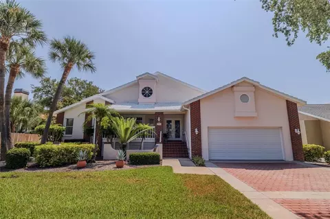 845 3rd Ave S, Tierra Verde, FL 33715