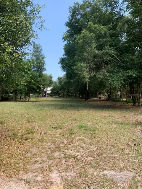 8707 Franklin Rd, Plant City, FL 33565