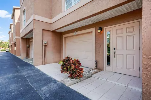 637 Pinellas Bayway S #202, Tierra Verde, FL 33715