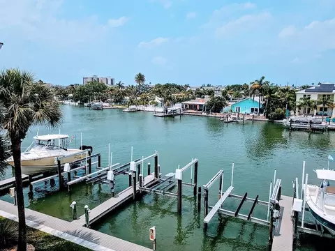 132 Marcdale Blvd, Indian Rocks Beach, FL 33785