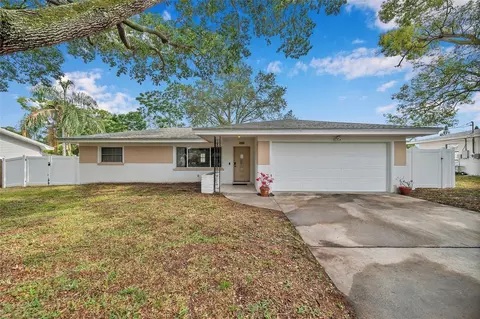 1535 Tangerine St, Clearwater, FL 33756