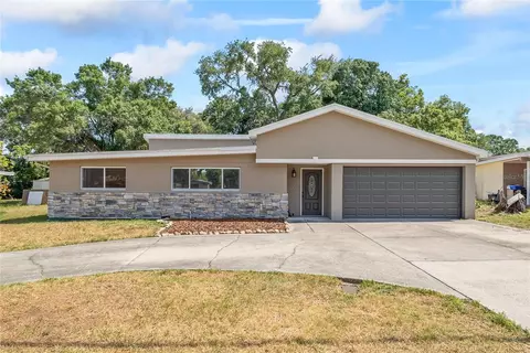 10468 66th Ave, Seminole, FL 33772