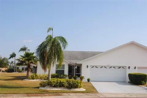 1604 Faxton Dr, Sun City Center, FL 33573
