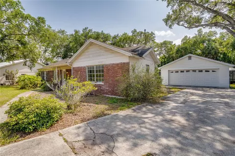 9203 Cobb Rd, Riverview, FL 33578