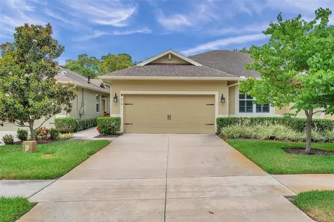 619 14th St NW, Largo, FL 33770