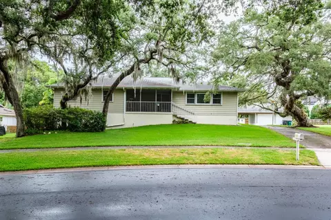 10 Fernbrooke Dr, Safety Harbor, FL 34695