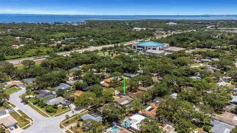 1870 Forest Wood Dr, Clearwater, FL 33759