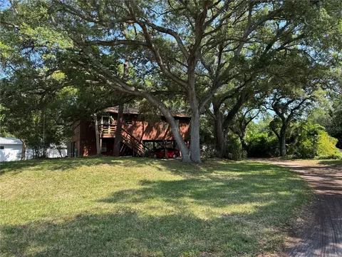 5851 Seminole Trl, Saint Petersburg, FL 33708