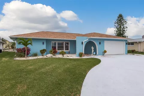 3548 Floramar Ter, New Port Richey, FL 34652