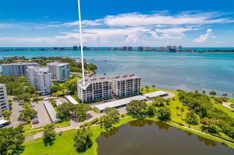 100 Oakmont Ln #504, Belleair, FL 33756
