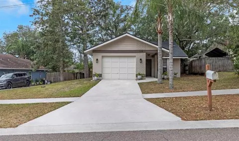 1118 E Lemon St, Tarpon Springs, FL 34689