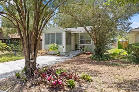 830 SW Boulevard Blvd N, Saint Petersburg, FL 33703