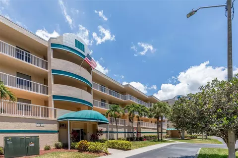 6205 Shoreline Dr #1104, Saint Petersburg, FL 33708