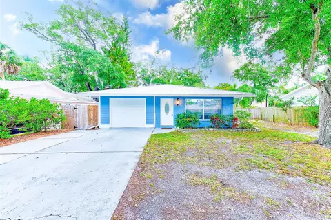 255 48th St W, Bradenton, FL 34209