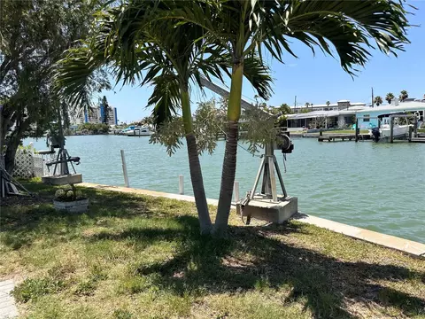 14845 N Bayshore Dr, Madeira Beach, FL 33708