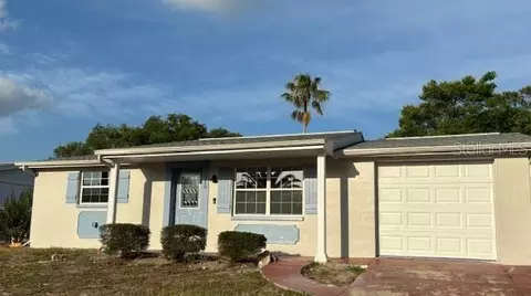 9710 Mark Twain Ln, Port Richey, FL 34668