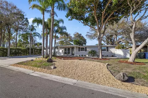 2237 Victory Ave, Largo, FL 33770
