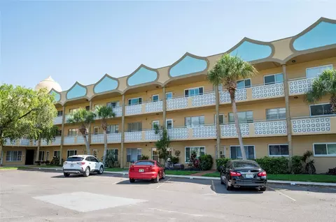 2467 Finlandia Ln #79, Clearwater, FL 33763