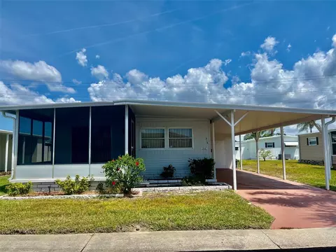 216 Seagull Dr, Tarpon Springs, FL 34689