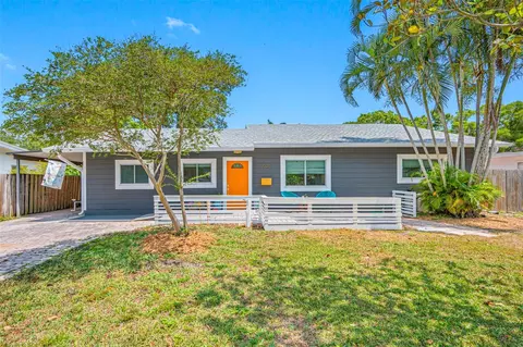 5025 33rd Ave N, Saint Petersburg, FL 33710