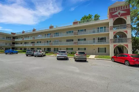 2263 Americus Blvd E #17, Clearwater, FL 33763