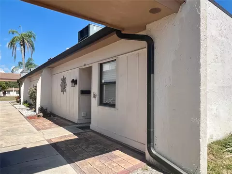1516 Mission Hills Blvd, Clearwater, FL 33759