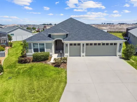 1816 Flynn Cir, The Villages, FL 32163