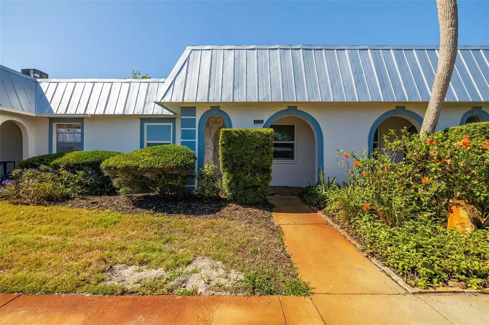 Exterior - 4239 Tamargo Dr, New Port Richey, FL 34652 photo 1 of 7
