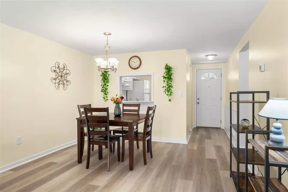 Dining - 4239 Tamargo Dr, New Port Richey, FL 34652 photo 2 of 3