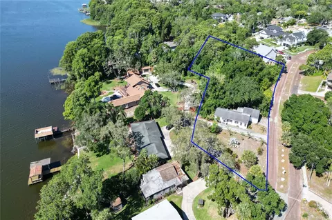 302 Lakeview Dr, Tarpon Springs, FL 34689