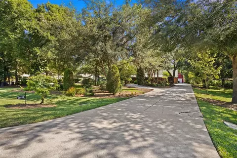 10604 Oak Run Dr, Bradenton, FL 34211