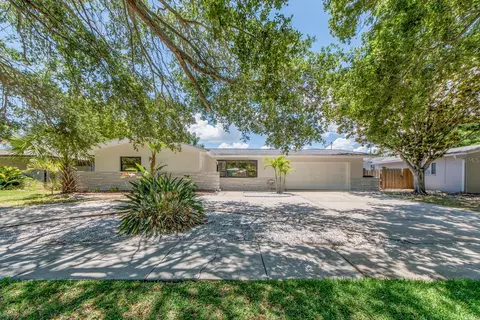 2315 St Charles Dr, Clearwater, FL 33764