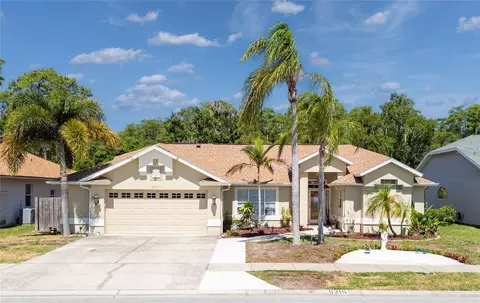 5215 La Plata Dr, New Port Richey, FL 34655