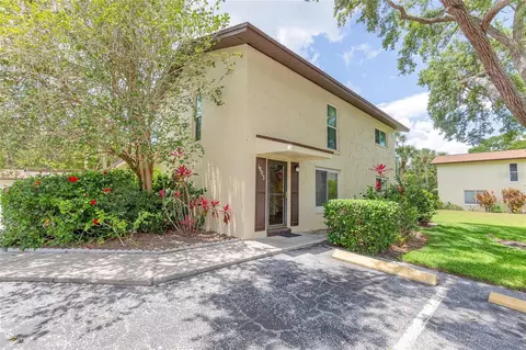 501 E Bay Dr #1803, Largo, FL 33770