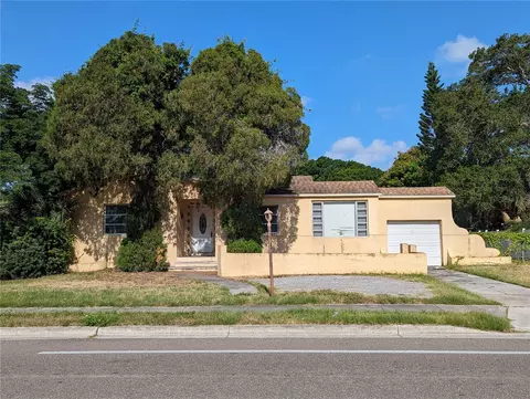 625 37th St S, Saint Petersburg, FL 33711