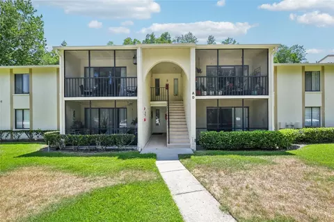 1433 Pine Glen Pl #A2, Tarpon Springs, FL 34688