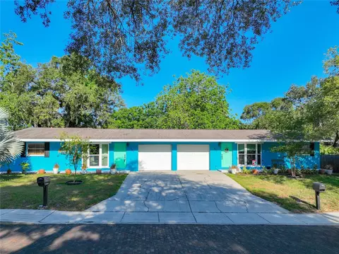 355 2nd Ave N, Safety Harbor, FL 34695
