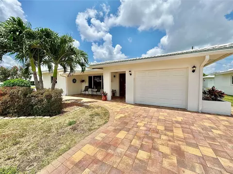 9950 37th St N, Pinellas Park, FL 33782